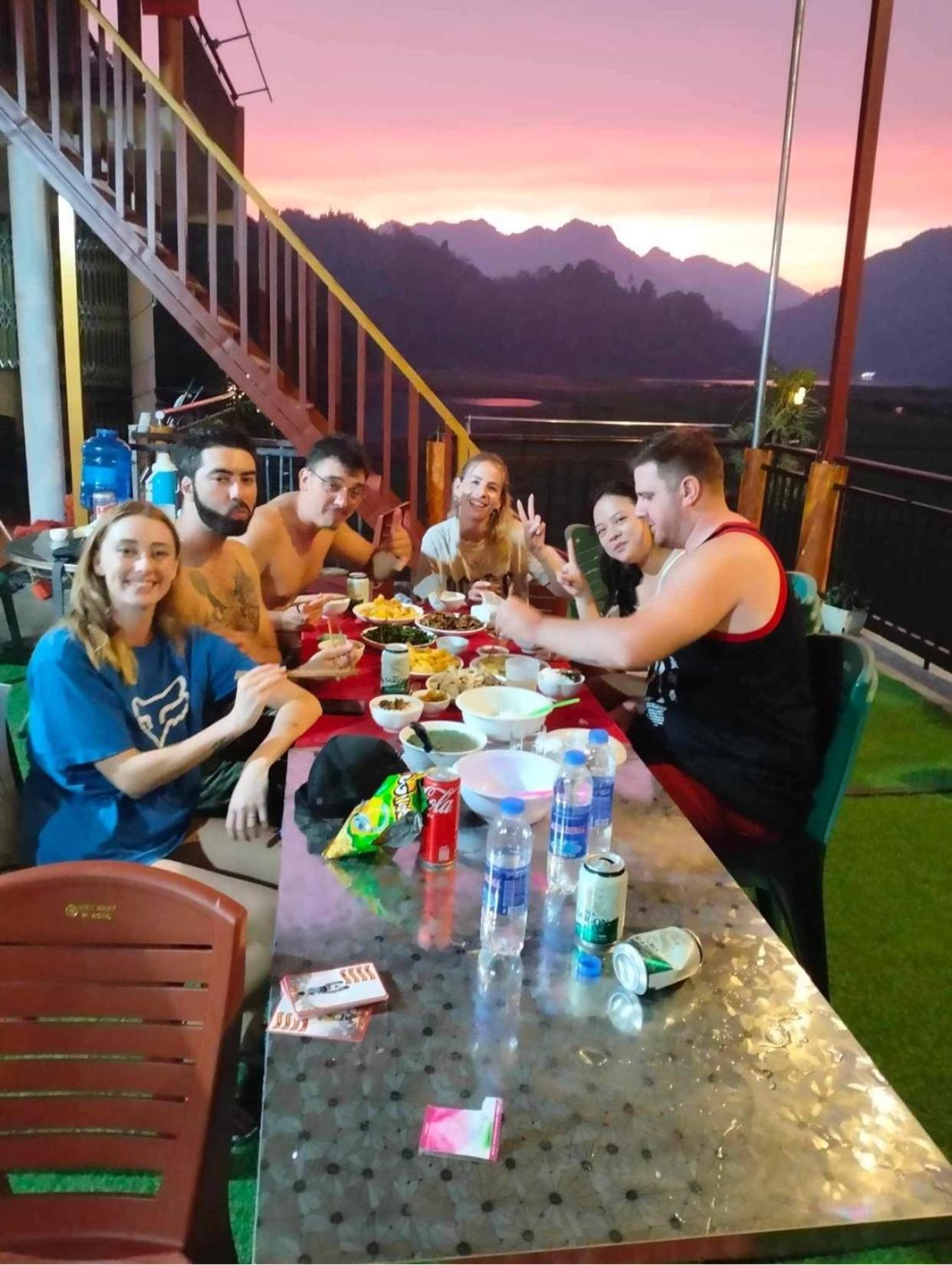 Bac Kan Ba Be Homestay - Nha Nghi Tran Thuc מראה חיצוני תמונה